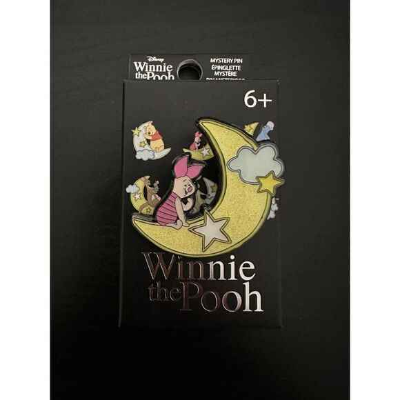Loungefly Disney Winnie the Pooh Piglet Moon Star Blind Box Enamel Pin - Picture 1 of 4